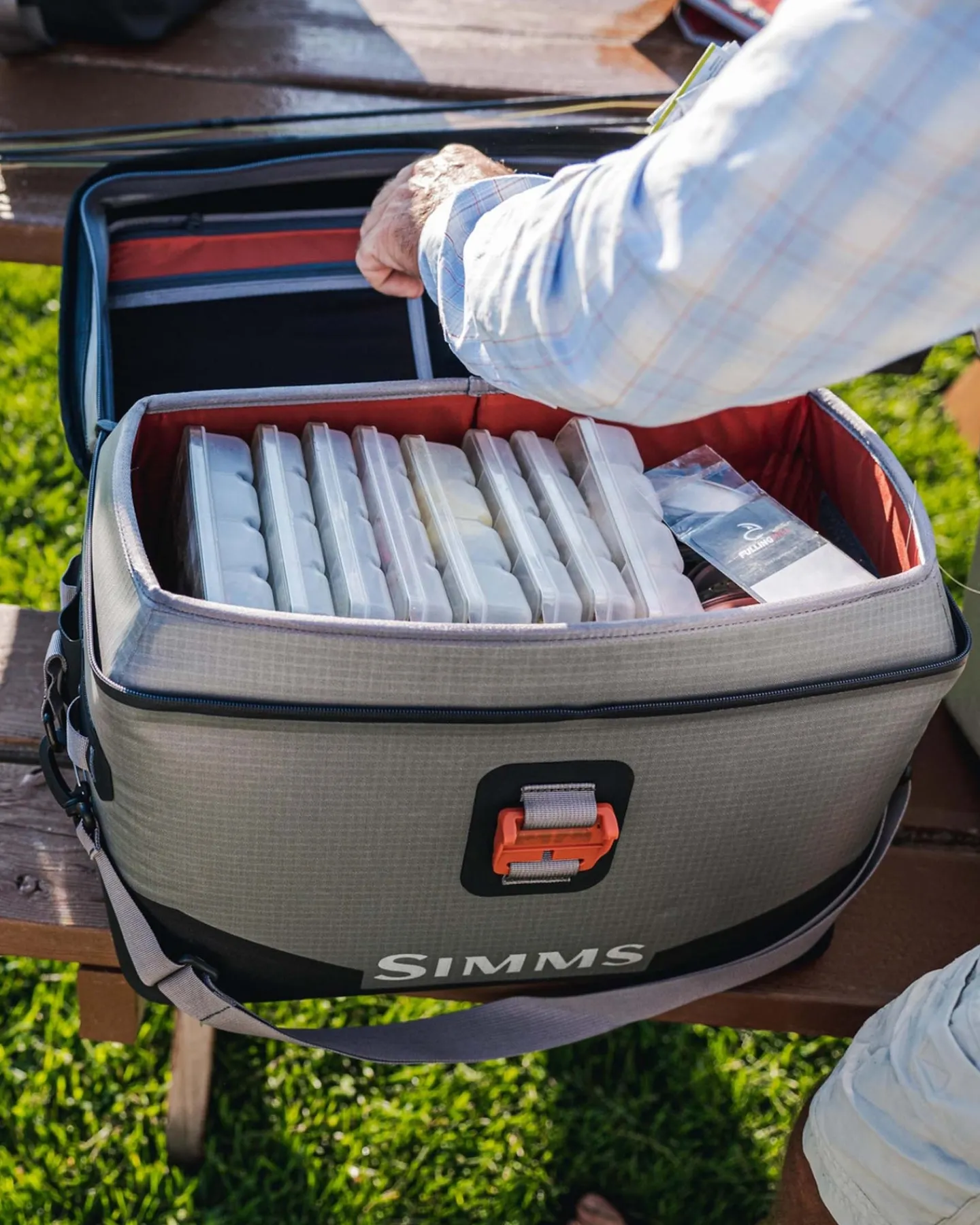 New Simms Fishing Dry Creek Boat Bag - Large - 25L Steel