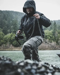 Hot Simms Fishing Men's Bulkley Insulated Wading Jacket Black