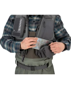Discount Simms Fishing Men's Freestone® Fishing Vest Pewter