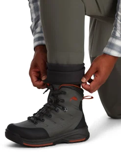 Clearance Simms Fishing Men's Freestone® Waders - Stockingfoot Smoke
