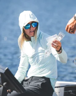 Sale Simms Fishing Women's SolarFlex® 1/4 Zip Hoody